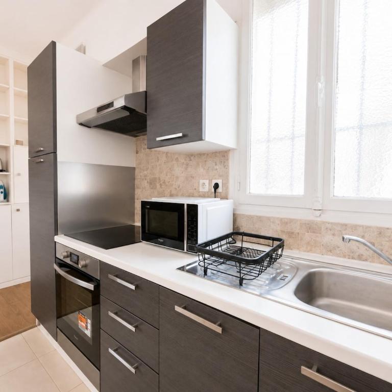 Very nice and cozy 4P apartment, Parc Monceau, Paris 8th arrondissement - Appartement 1 Chambre - 10