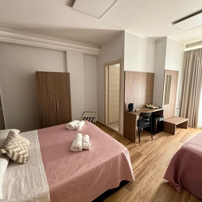 B&B Into Palermo Rooms vicino al teatro Massimo - Camera Tripla Deluxe - 14