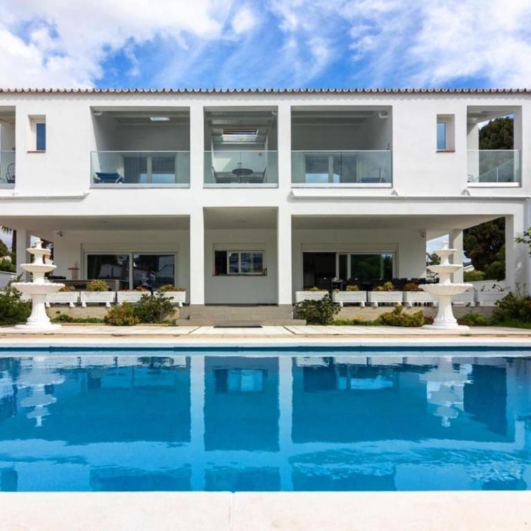 Villa Selvetta Puerto Marina - Villa con piscina privada - 1