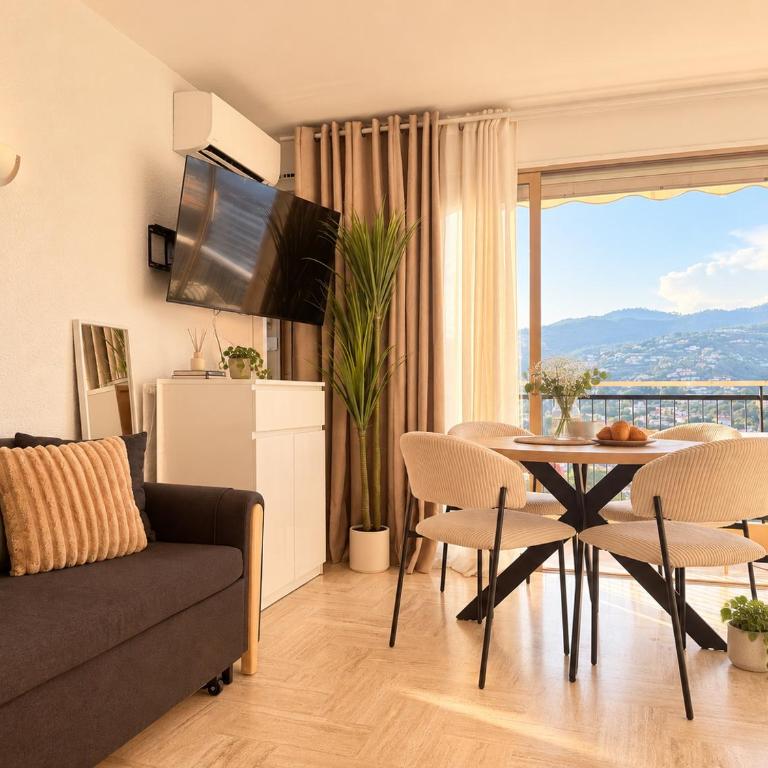 La Marina Cannes Suites - Chambre Double - Vue sur Montagne - 12