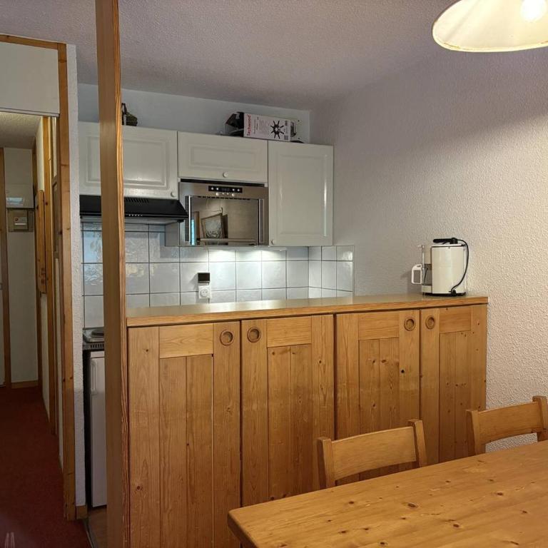 Charmant appartement à Méribel avec balcon et accès direct aux pistes - Appartement 1 Chambre - 9