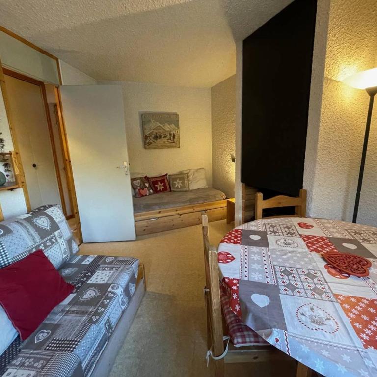 2 pièces au centre de Valmorel, proche commerces et remontées mécaniques - Appartement 1 Chambre - 4