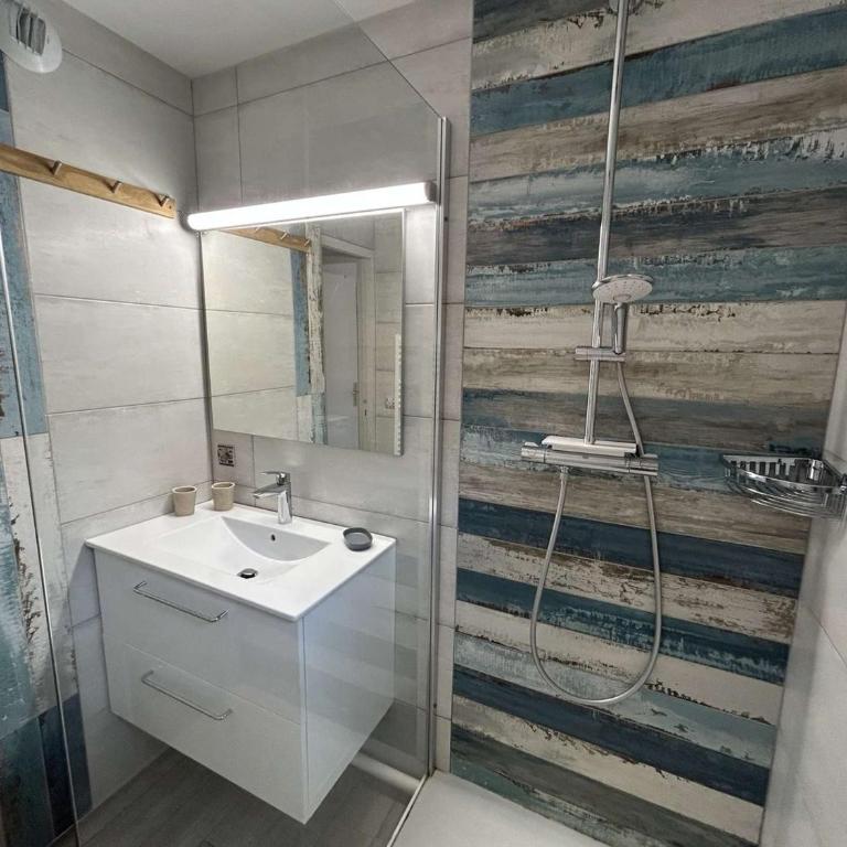 Appartement lumineux, accès télésiège - 4 pers. - Appartamento con 1 Camera da Letto - 11