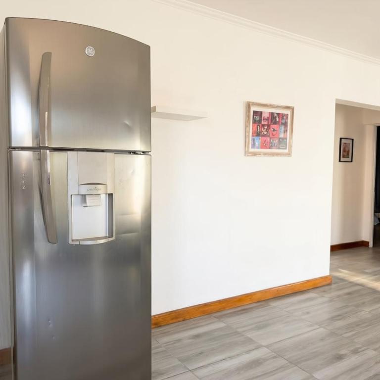 Gran patio y quincho enorme para grandes asados - Two-Bedroom House - 9