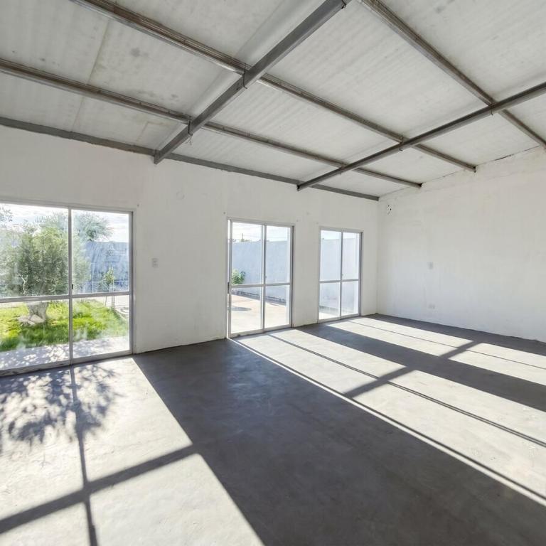 Gran patio y quincho enorme para grandes asados - Two-Bedroom House - 5