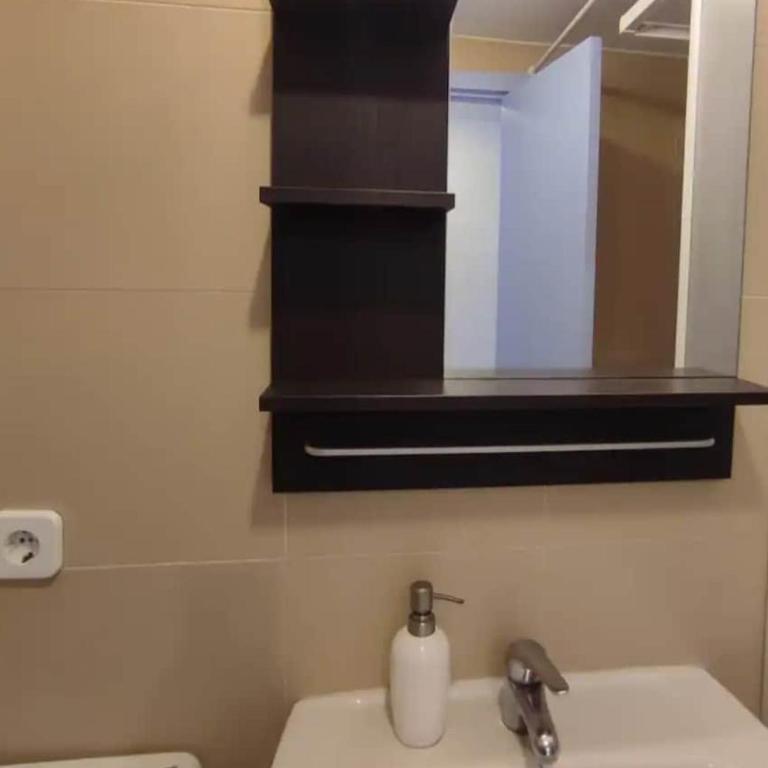 Apartamento estudio cerca de todo - Apartamento de 1 dormitorio - 9
