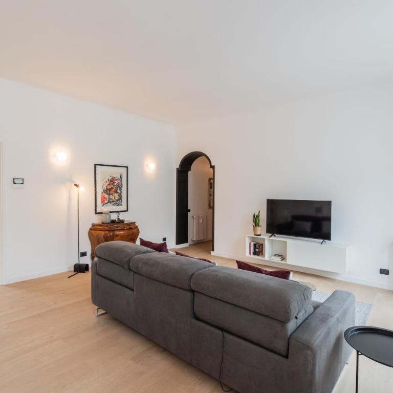 Duomo View Balconies by Rent All Como - Apartamento - 19