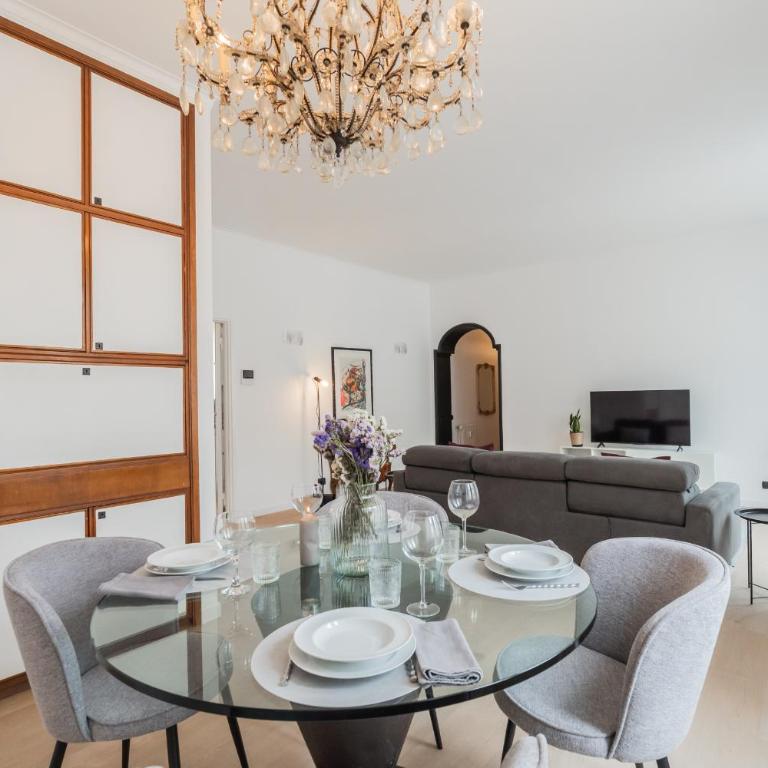 Duomo View Balconies by Rent All Como - Apartamento - 21