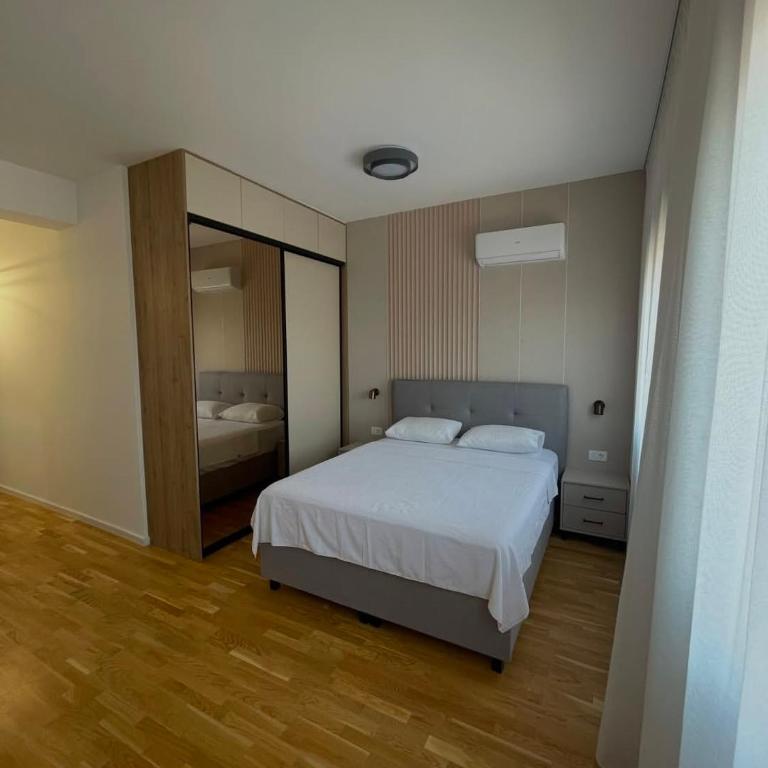 Delux Apartmani Dadi Plaza - Deluxe Apartment mit Balkon und 2 Schlafzimmern - 8
