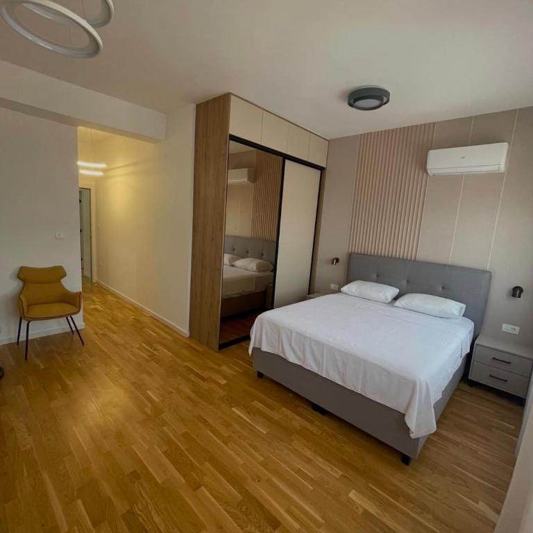 Delux Apartmani Dadi Plaza - Deluxe Apartment mit Balkon und 2 Schlafzimmern - 10