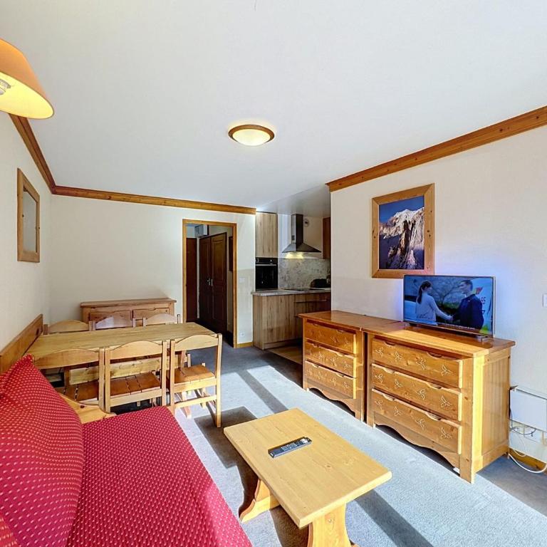 Appartement cosy 3 pièces, proche pistes, idéal pour 6 personnes à Les Menuires - Appartement 2 Chambres - 1