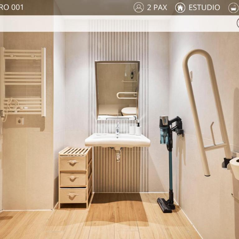 Catalina Retiro Madrid - Catalina Retiro Studio 1 - Disability Access - 9