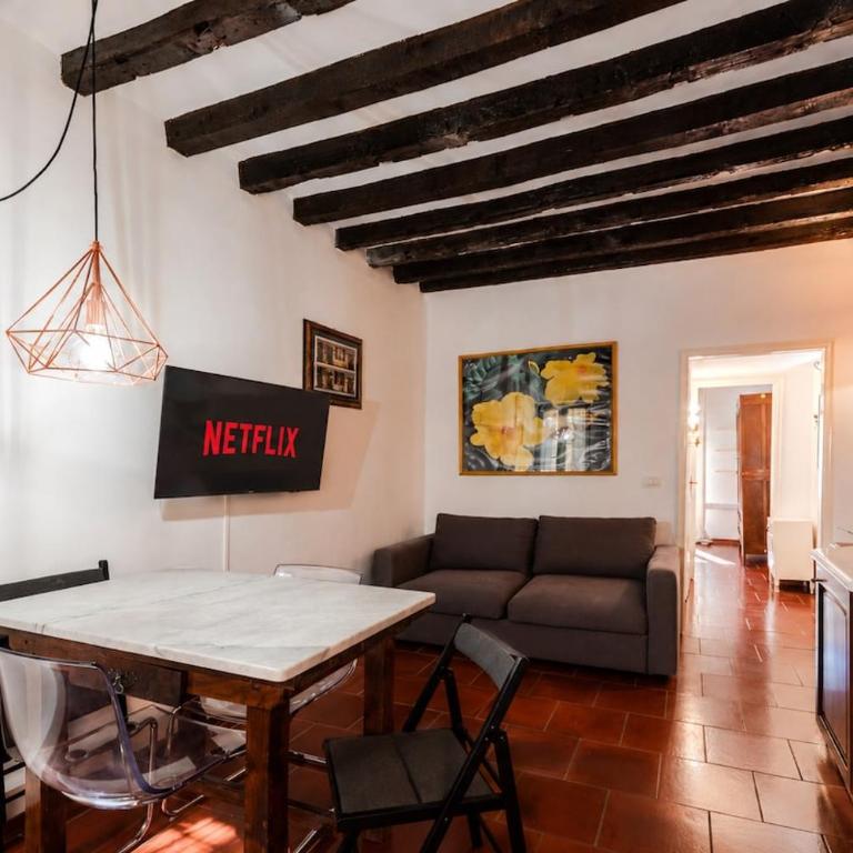 Colonne di San Lorenzo Storico 1bdr con AC e WiFi - One-Bedroom Apartment - 1