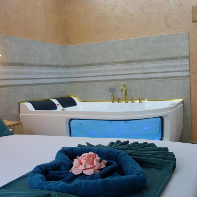 Oak Luxury Jacuzzi Suite - Apartment mit 1 Schlafzimmer - 3