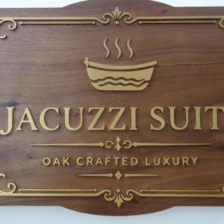 Oak Luxury Jacuzzi Suite - Apartment mit 1 Schlafzimmer - 4