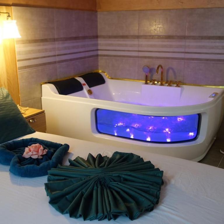 Oak Luxury Jacuzzi Suite - Apartment mit 1 Schlafzimmer - 24