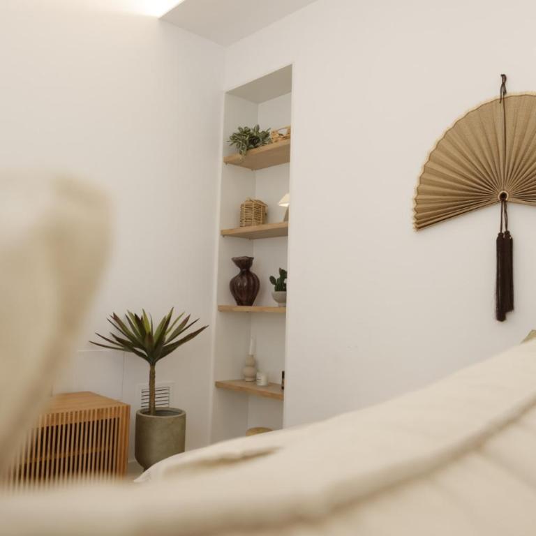 Bravissimo Santa Clara 53, 3-bedroom near Plaça Independència - Apartamento de 3 dormitorios - 13