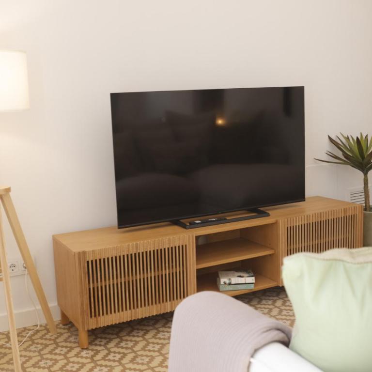 Bravissimo Santa Clara 53, 3-bedroom near Plaça Independència - Apartamento de 3 dormitorios - 11