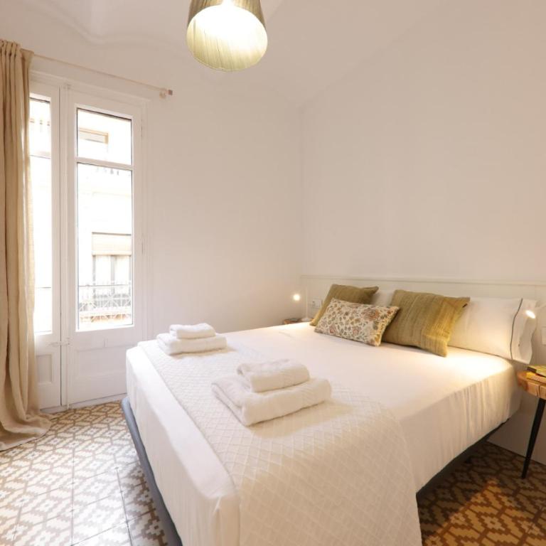 Bravissimo Santa Clara 53, 3-bedroom near Plaça Independència - Apartamento de 3 dormitorios - 23