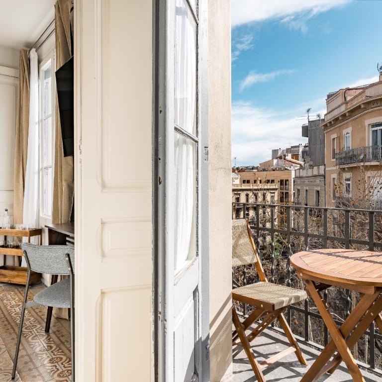 Bright apartment with balcony in Sagrada Familia - Apartment mit Balkon - 2