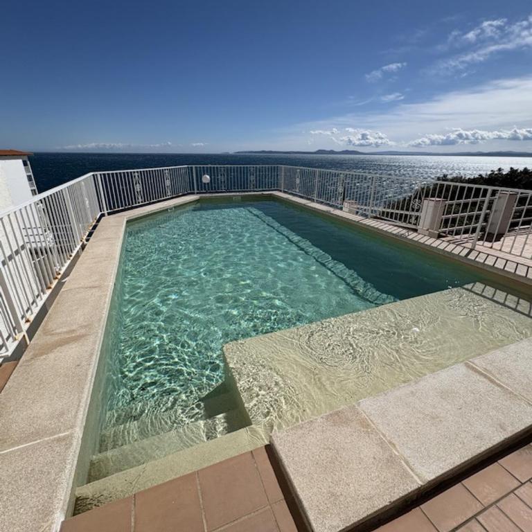 WELCS APARTAMENTO 459 EMP con Piscina frente al Ma - Apartamento con vistas al mar - 20