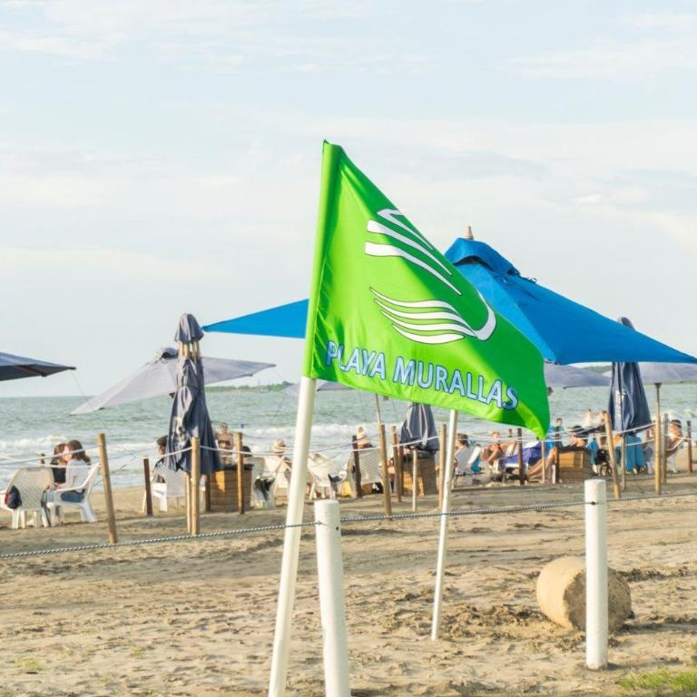 CLL11-404 Nuevo Apto Serena del Mar Playa-3min - Two-Bedroom Apartment with Balcony - 70