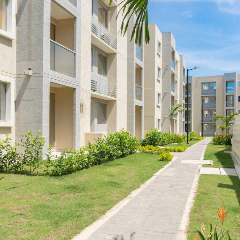 CLL11-404 Nuevo Apto Serena del Mar Playa-3min - Two-Bedroom Apartment with Balcony - 67