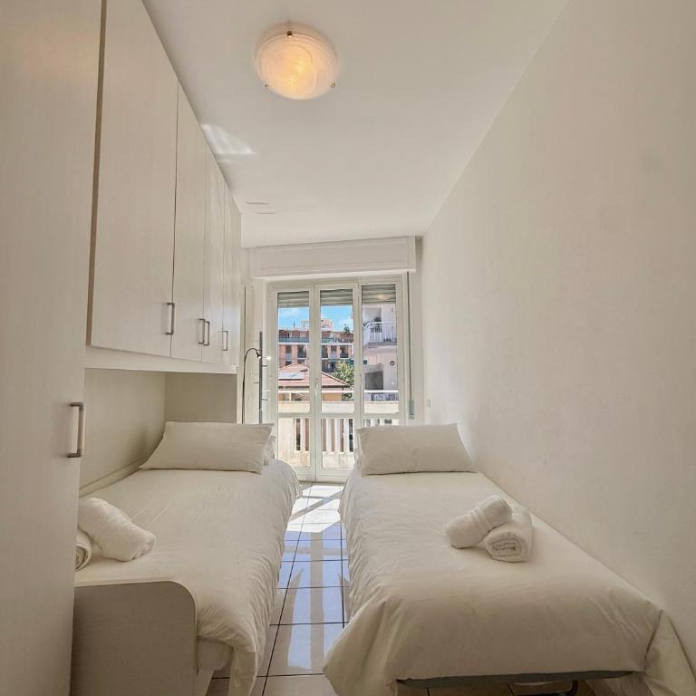 Casa di Fiorentino - Appartamento Deluxe con 2 Camere da Letto e Balcone - 20