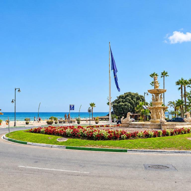Cubo's Estepona Oceanview Apartment & Free Parking - Apartment - 45