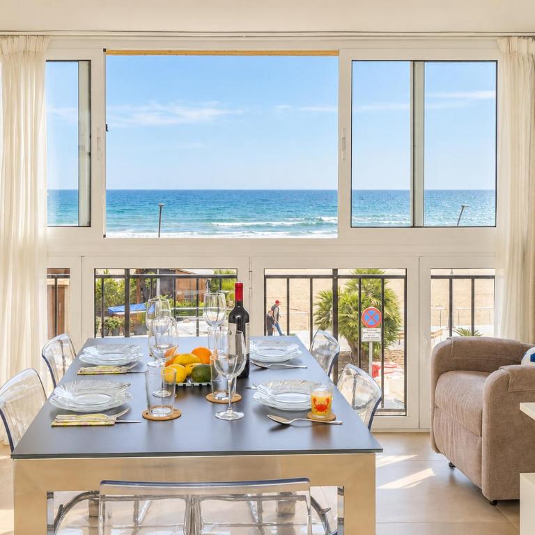 Cubo's Estepona Oceanview Apartment & Free Parking - Apartment - 9