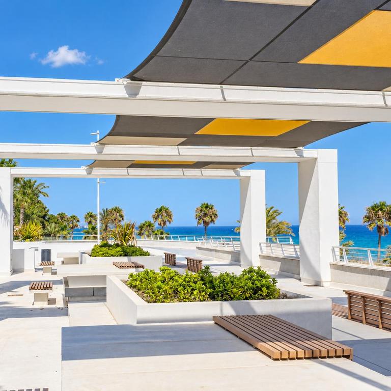 Cubo's Estepona Oceanview Apartment & Free Parking - Apartment - 4
