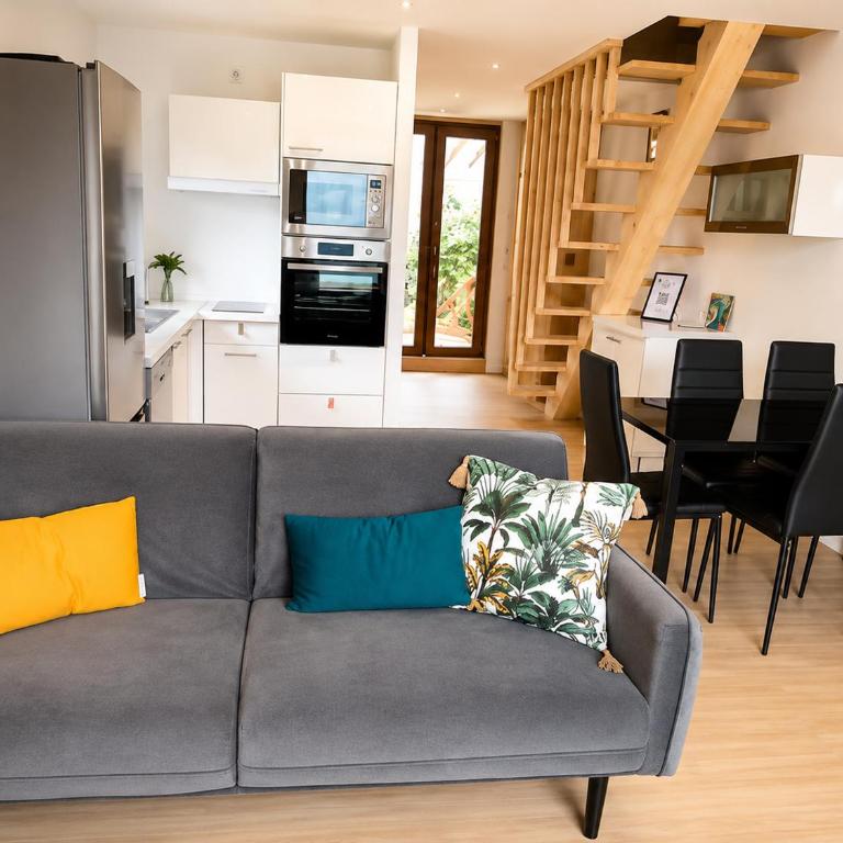 Le Duplex du Plongeoir - spacieux T3 de 65m2 avec vue sur le lac de Serre Ponçon - Appartement 2 Chambres - Vue sur Lac - 2