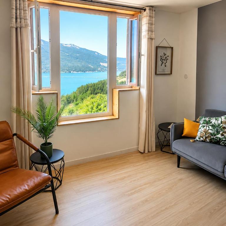 Le Duplex du Plongeoir - spacieux T3 de 65m2 avec vue sur le lac de Serre Ponçon - Appartement 2 Chambres - Vue sur Lac - 7