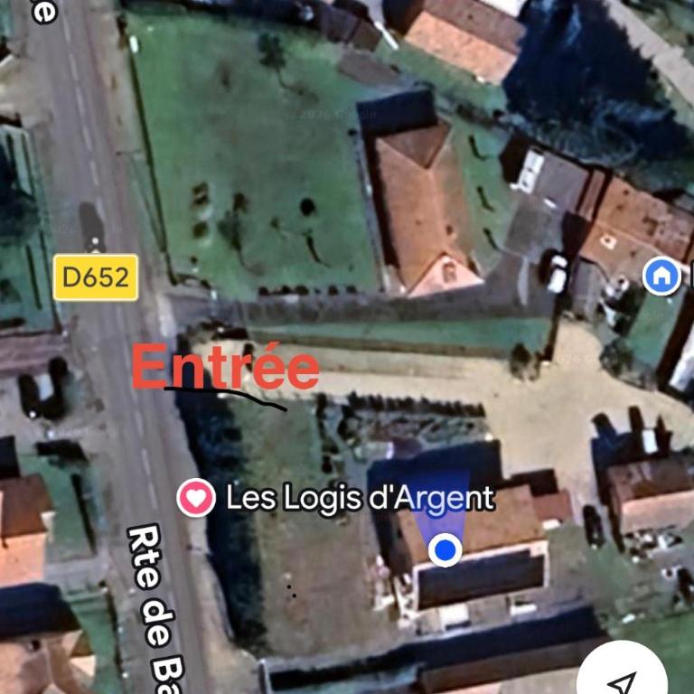Les logis d'argent Studio indépendant Parking Entrée autonome Linge de Lit et Serviettes Wifi fibre TV connectée - Studio - 15