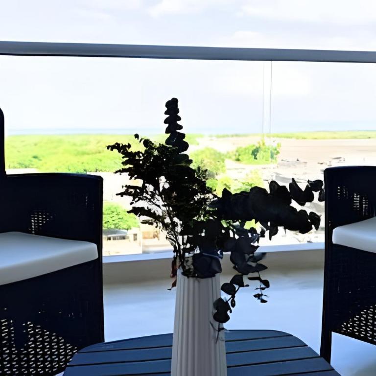 Brand New | Premium Studio, Strategic Location - Apartment - 22