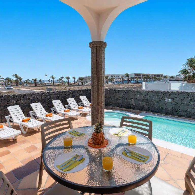 Villa Emerita by Villa Plus - Villa - 6