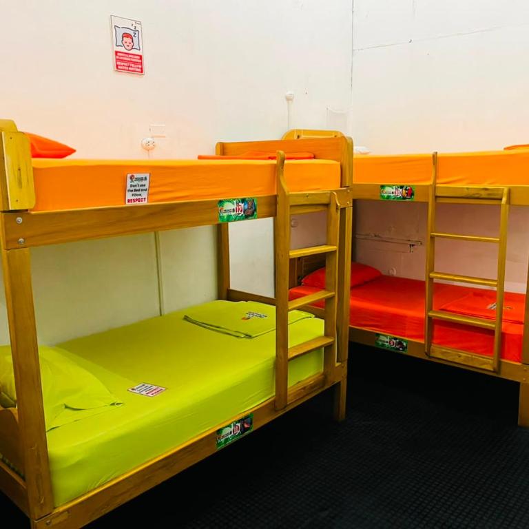 A&T Amazon Backpackers - Bed in 4-Bed Mixed Dormitory Room - 1
