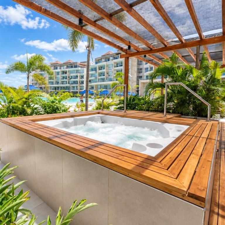 Baia Kristal: playa privada, laguna y balcón - One-Bedroom Apartment with Balcony - 50