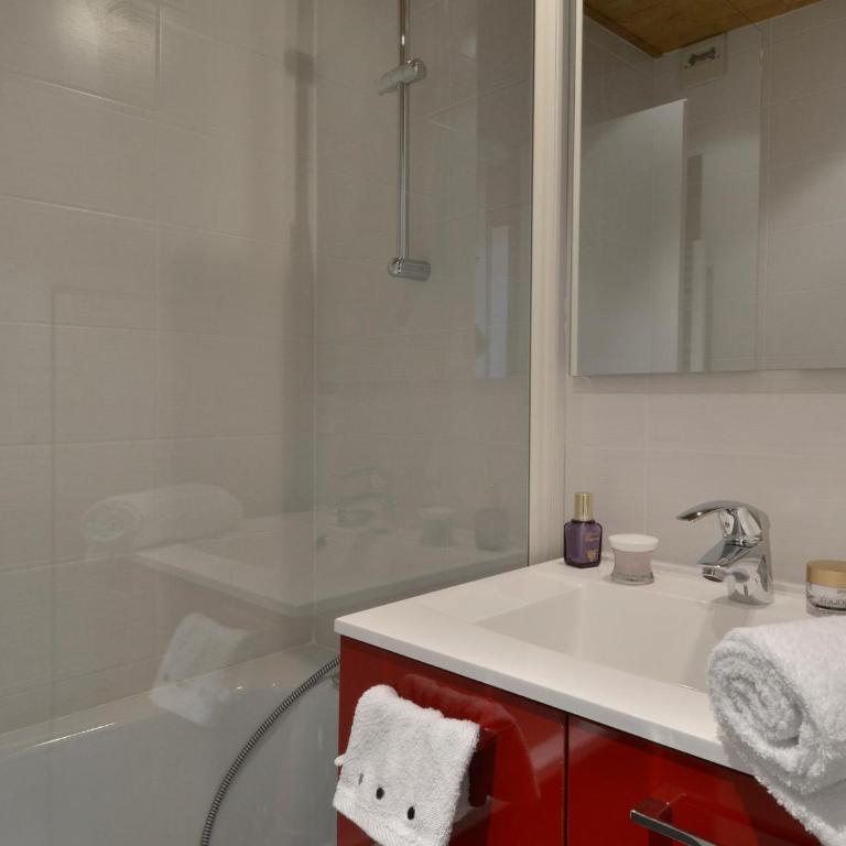 Studio divisible · Pied pistes · 4 pers · Parking · Animaux admis - Studio - 12