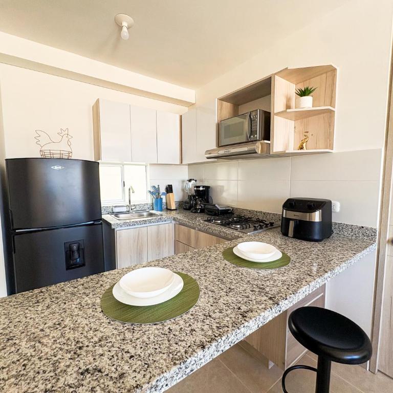 Apartamento completo-playa, piscina, tranquilidad - Two-Bedroom Apartment with Balcony - 41