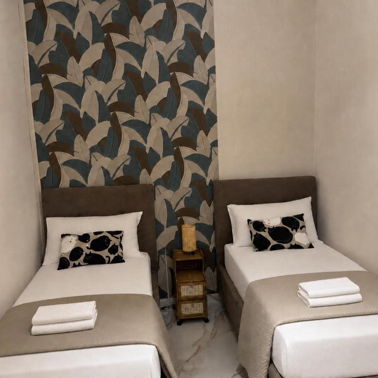 DiGiacomo's House - Two-Bedroom Apartment - 8