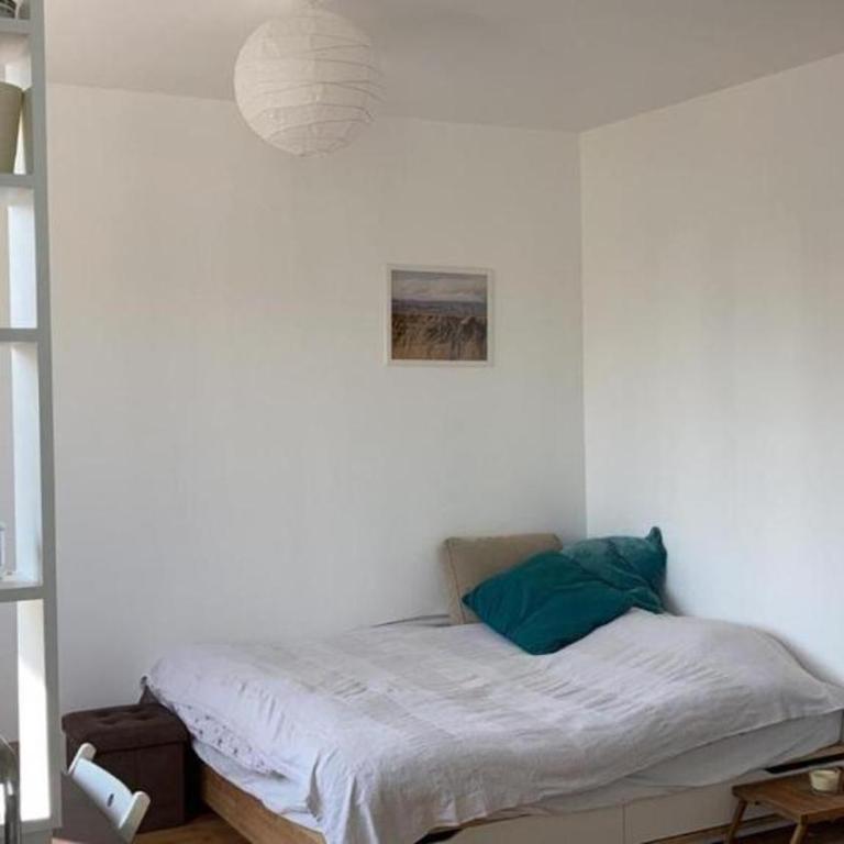 appartement cosy avec vue sur le canal - Apartamento de 1 dormitorio - 4