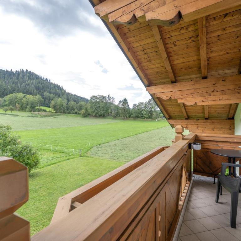 Ferienhaus Kahr - Deluxe-Apartment mit 2 Schlafzimmern und Gartenblick - 1