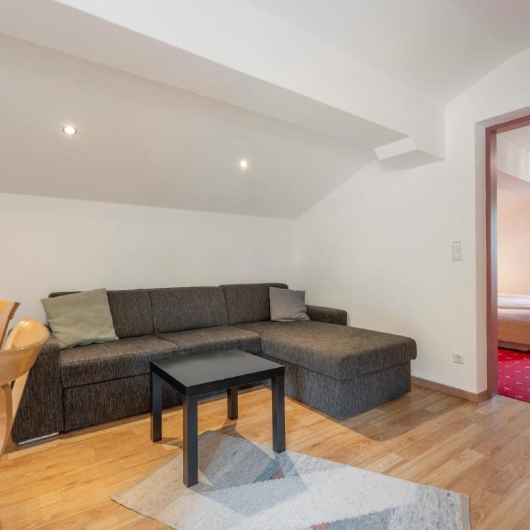 Ferienhaus Kahr - Deluxe-Apartment mit 2 Schlafzimmern und Gartenblick - 9