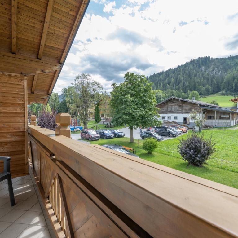 Ferienhaus Kahr - Deluxe-Apartment mit 2 Schlafzimmern und Gartenblick - 25
