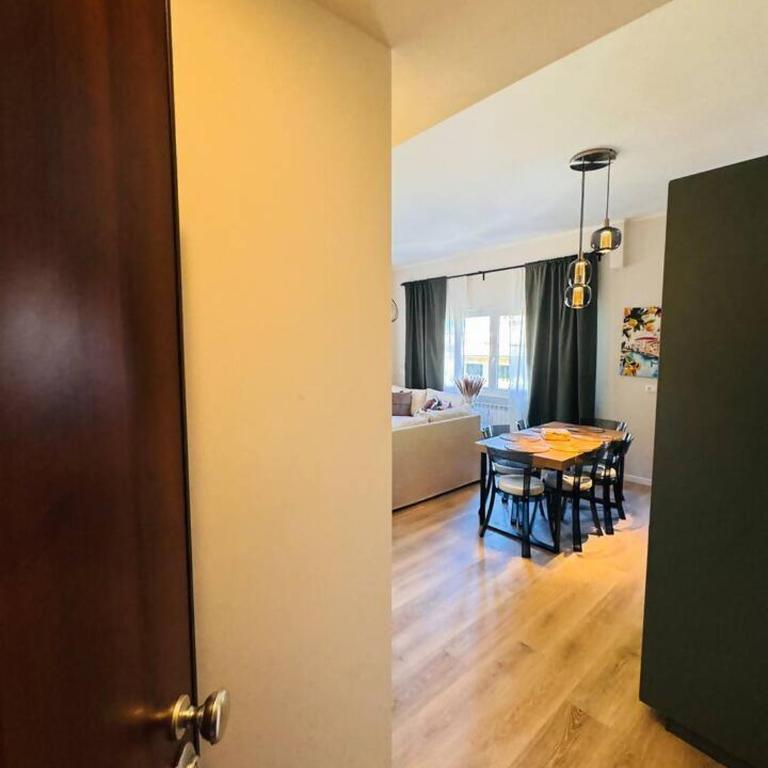 Maison Chanel - Appartamento con 2 Camere da Letto - 2
