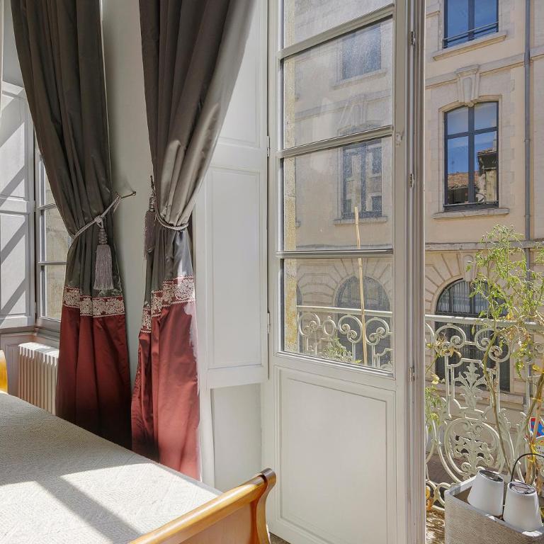 La Suite Barbes - Superior Apartment mit 1 Schlafzimmer und Balkon - 21