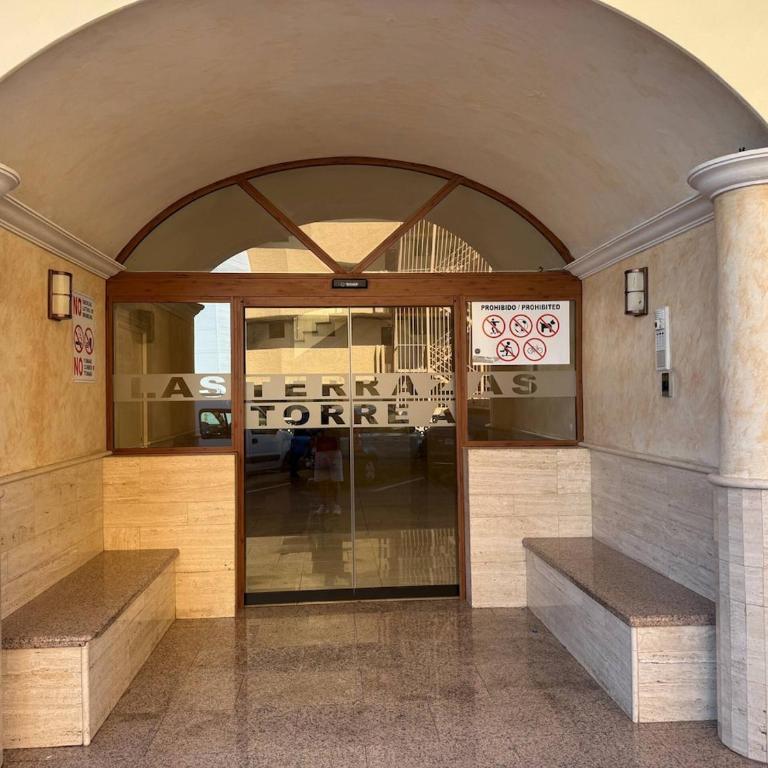 Exclusive 1-Bedroom Apartment in Las Américas - Apartamento de 2 dormitorios - 16