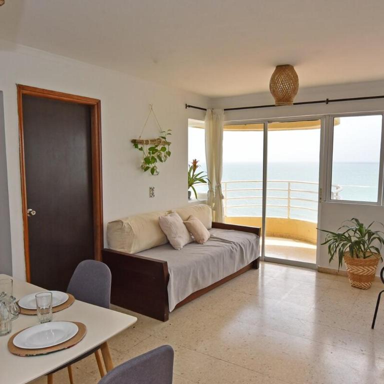 Beachfront, 5 min from the wall city - One-Bedroom Apartment - 2
