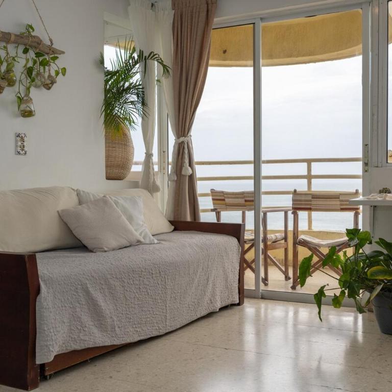 Beachfront, 5 min from the wall city - One-Bedroom Apartment - 21